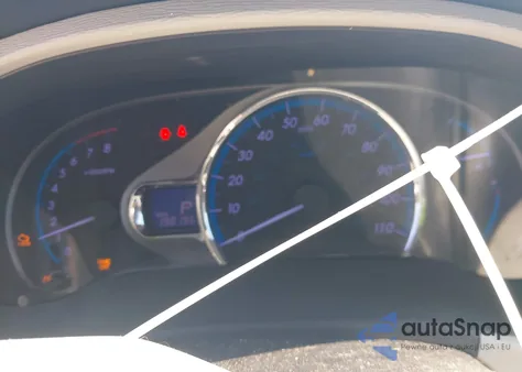 2013 Toyota Sienna Xle V6 8 Passenger from USA, damaged, VIN 5TDYK3DC6DS333194